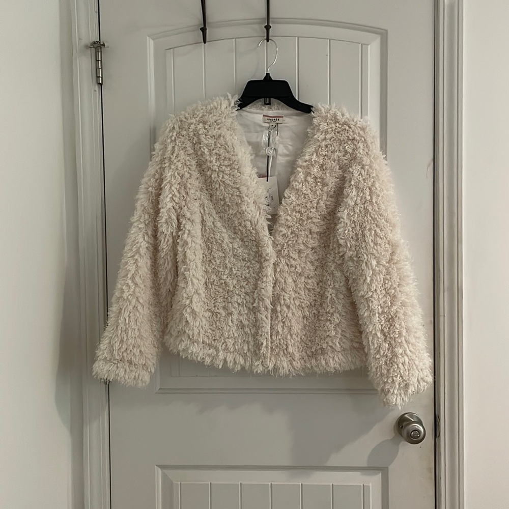 NWT Andree by unit medium catch a vibe jacket